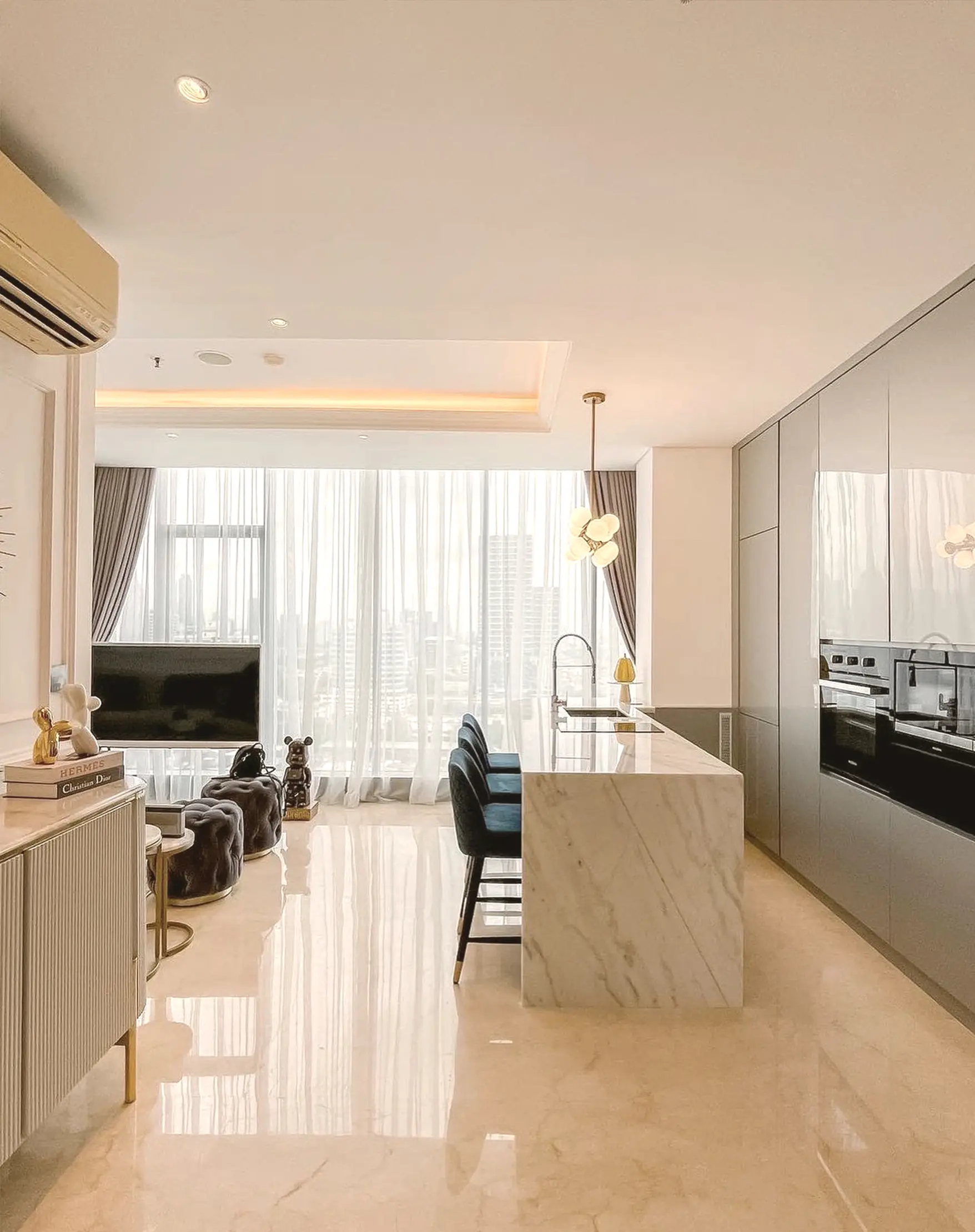 Custom interior design stairs by Blanc Design